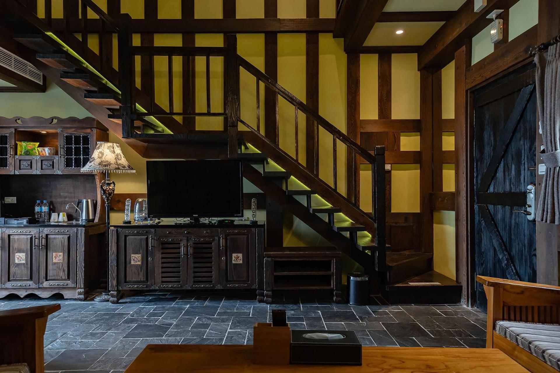 Tudor Dynasty Homestay شوفينج المظهر الخارجي الصورة